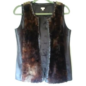 REBA faux fur vest in size medium.  Rich brown color.